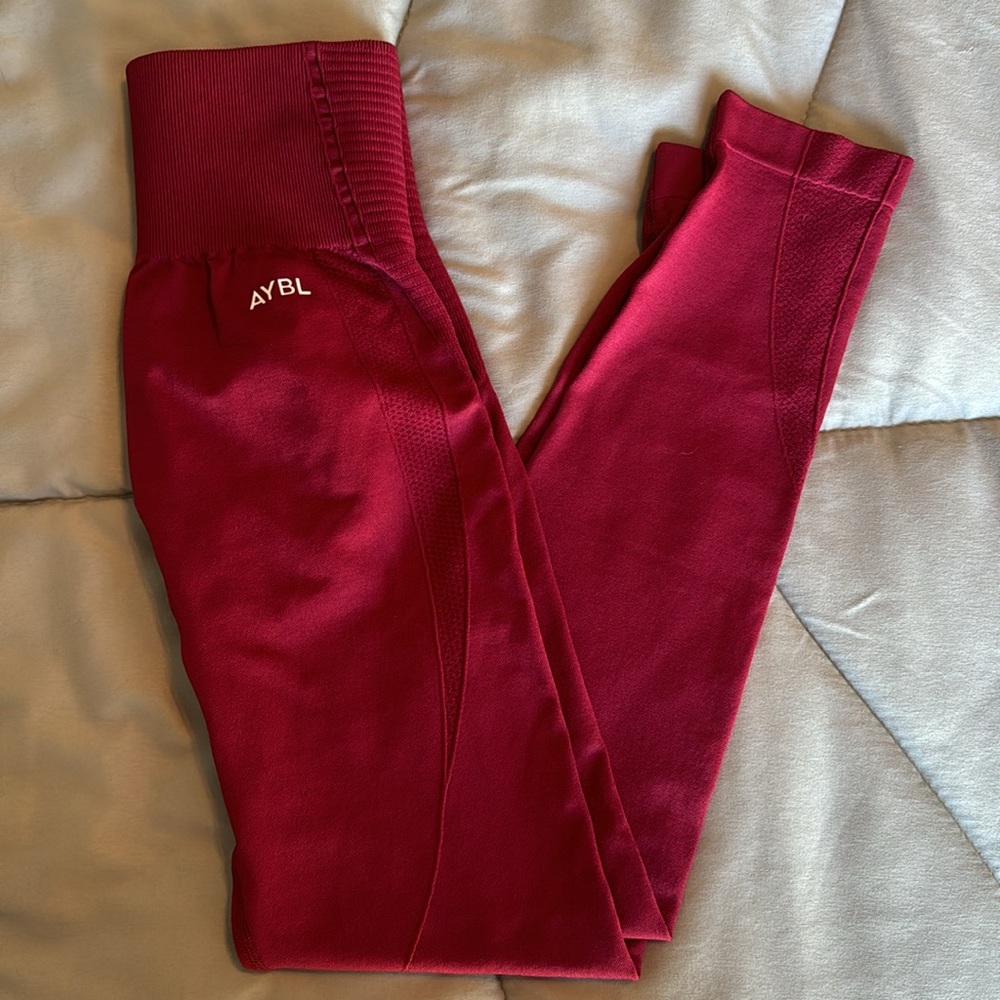 *NEW AYBL Balance V2 Seamless Leggings (S)